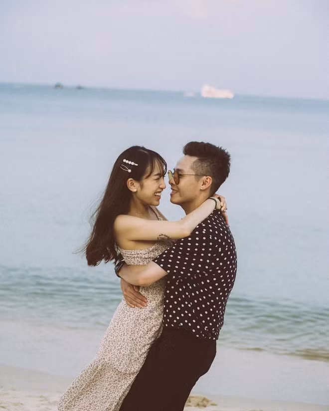 Chỉ cần bên nhau và hạnh phúc là đủ... đó là tiêu chí mà cặp đôi Joyce Phạm và Tâm Nguyễn hướng tới trong tuần trang mật của mình.