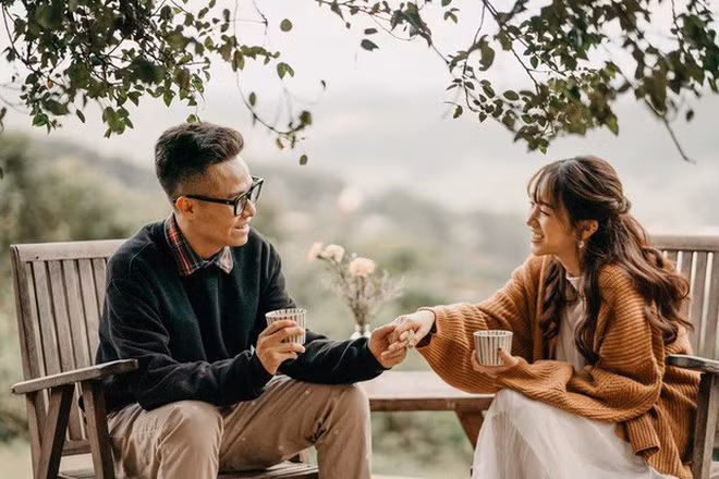 Joyce Phạm - Tâm Nguyễn đang hưởng tuần trăng mật 3 tuần liên tiếp ở Đà Lạt, Đà Nẵng và Singapore.