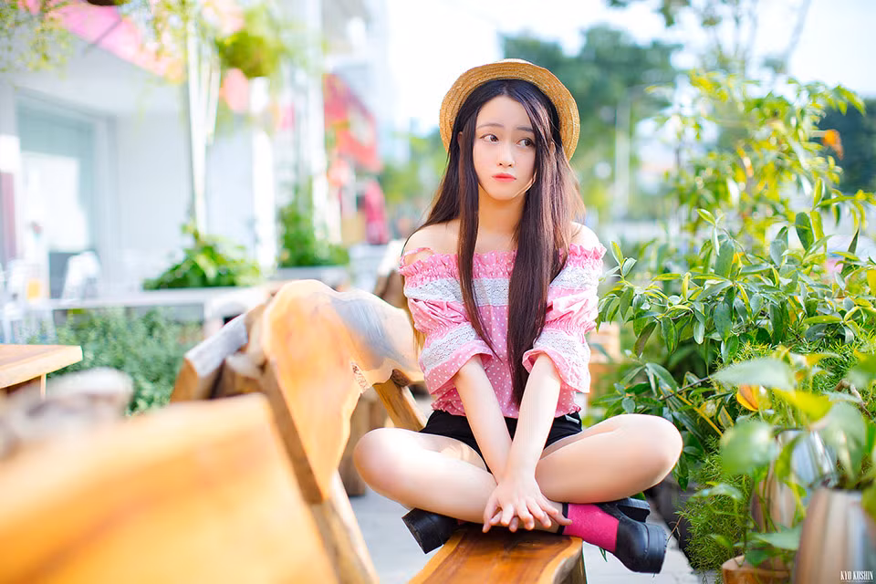 Vẻ ngoài trẻ hơn với tuổi thật của Bảo My.