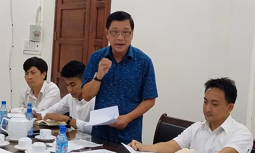 Ong Doan Ngoc Hai quyet dinh dep bai xe canh UBND quan 1