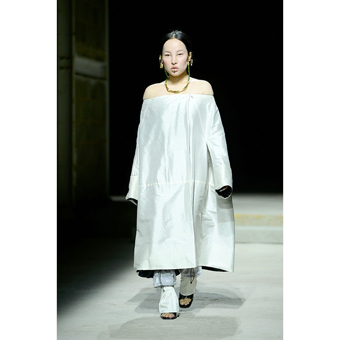 Ở tuần lễ thời trang London mới đây, hình ảnh người mẫu Tsunaina tới từ Tây Tạng đang thu hút sự chú ý của truyền thông thế giới.