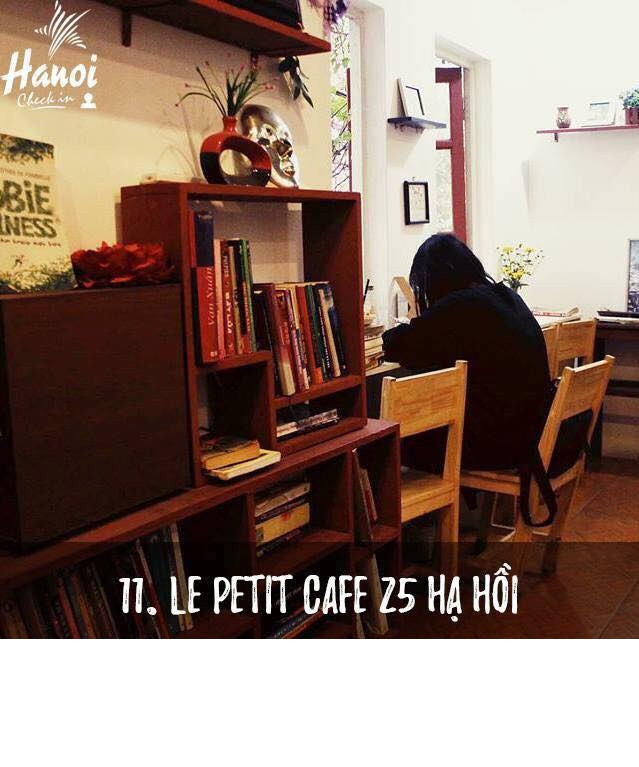 Cafe sách Le Petit.