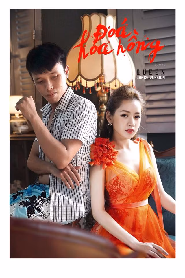 Sau khi bất ngờ xuất hiện trong loạt phim bom tấn của Hollywood, Mai Xuân Huy mới đây tiếp tục hành trình "sống ảo" của mình với những hình ảnh bên cạnh hot girl kiêm ca sĩ Chi Pu.