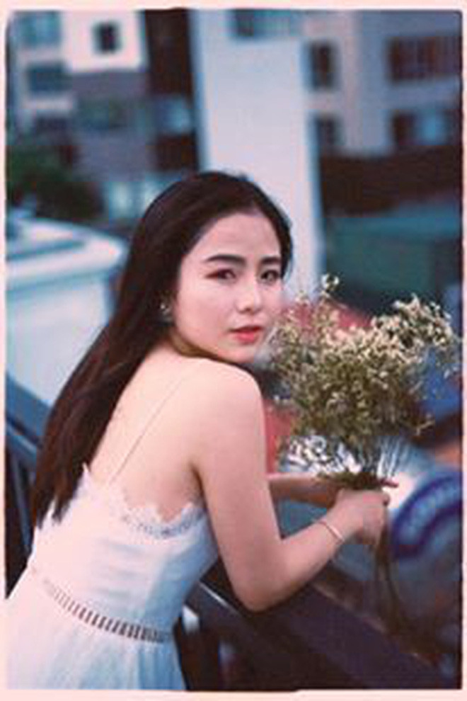 Nam Thương có cuộc sống khiến nhiều người ghen tỵ khi sở hữu nét đẹp tự nhiên trong sáng, có chồng là hot boy điển trai Ba Duy và là mẹ của Đậu - em bé với loạt biểu cảm đáng yêu không để đâu cho hết