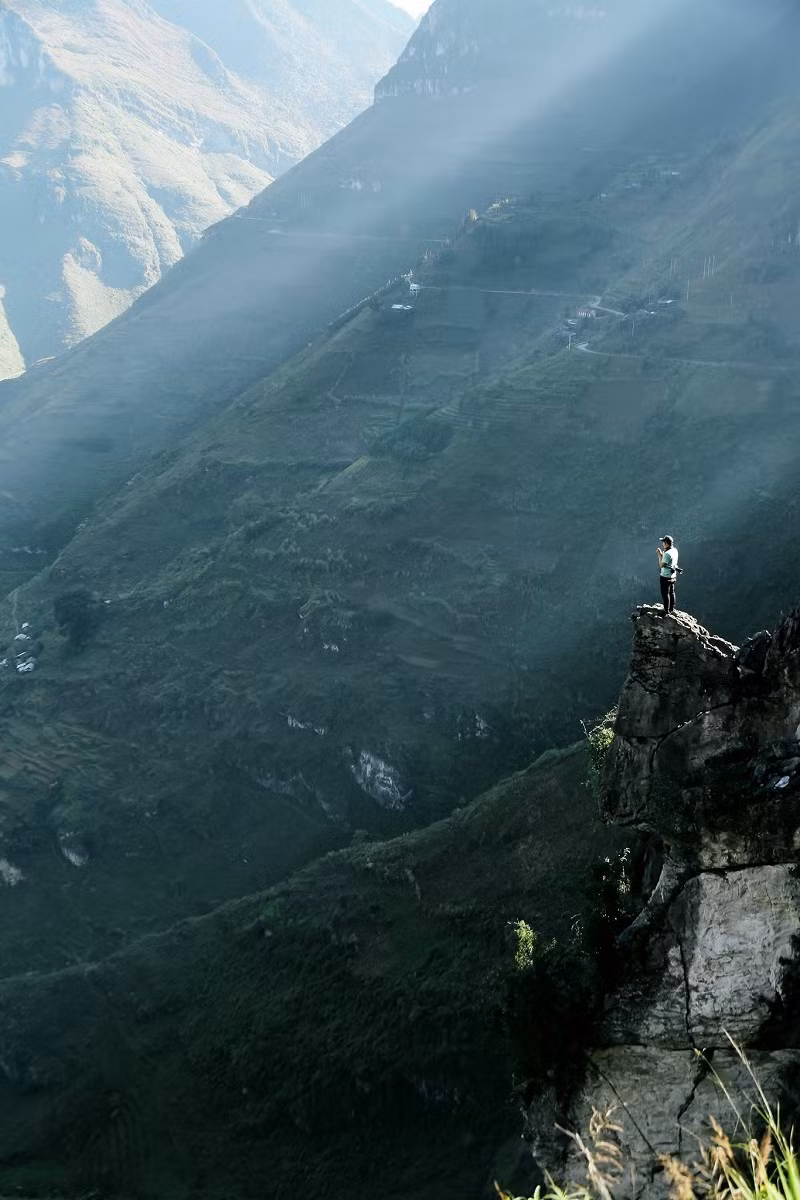 Vũ tự nhận, anh không phải là phượt thủ và cũng không hề giống phượt thủ vậy nên anh chàng này chỉ thích thú khám phá nên đi và chỉ muốn ghi lại những khoảnh khắc đẹp của đất nước.