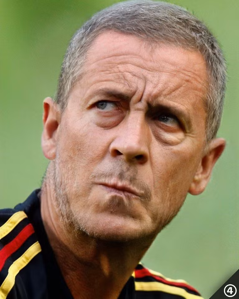 Eden Hazard sau 50 năm.