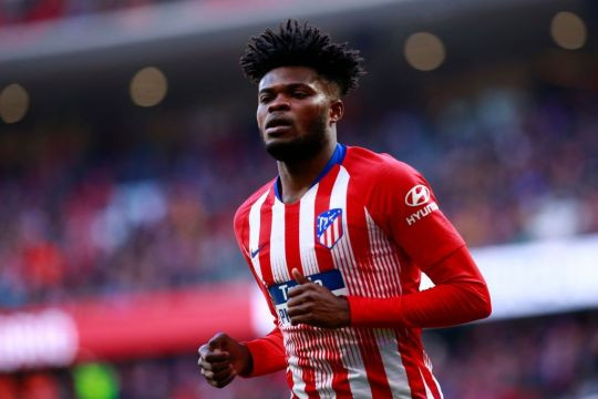 Thời gian gần đây, thông tin MU theo đuổi Thomas Partey của Atletico Madrid mọc lên liên tục.