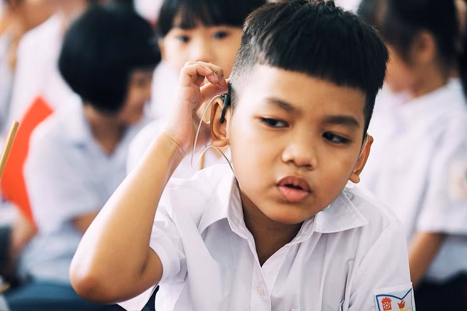 Nhưng đa phần các học sinh của trường PTCS Xã Đàn vẫn giữ nguyên vẹn được sự hồn nhiên, ngây thơ của lứa tuổi "măng non".