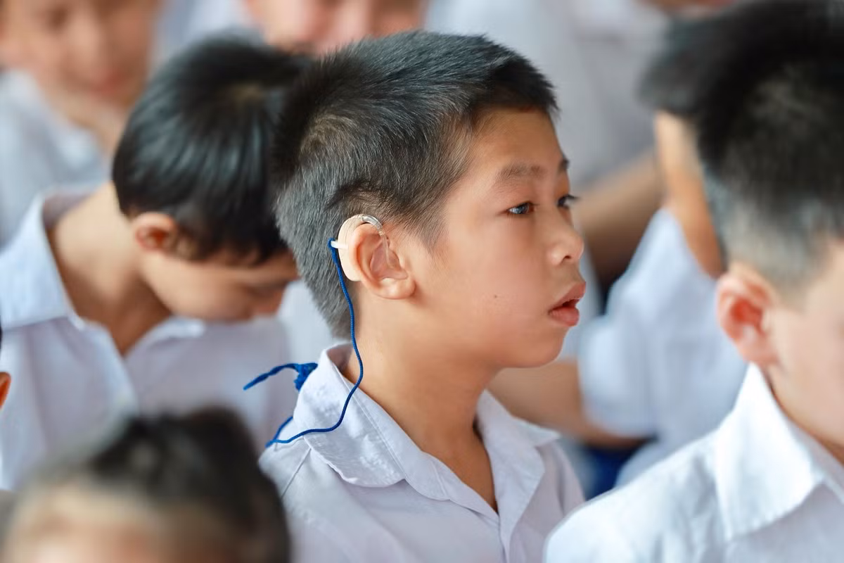 Những gương mặt non nớt nhưng lại chịu cảnh kém may mắn hơn các bạn bè bằng lứa tuổi.