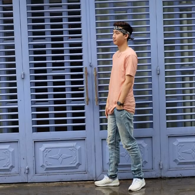 Theo chia sẻ của Noh, cậu bắt đầu học tiếng việt từ 2 năm trước và hiện tại khả năng nghe nói tiếng Việt của cậu bạn này có thể nói hoàn thiện như một sinh viên Việt tại trường.