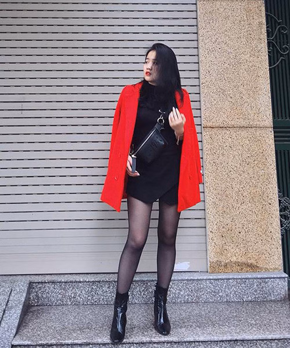 Dù sở hữu dáng người khá chuẩn nhưng Hoàng Anh vẫn quảng cáo nhiều loại thuốc giảm cân khiến nhiều người nghi ngờ cô nàng này "nghiện" giảm cân thực sự.