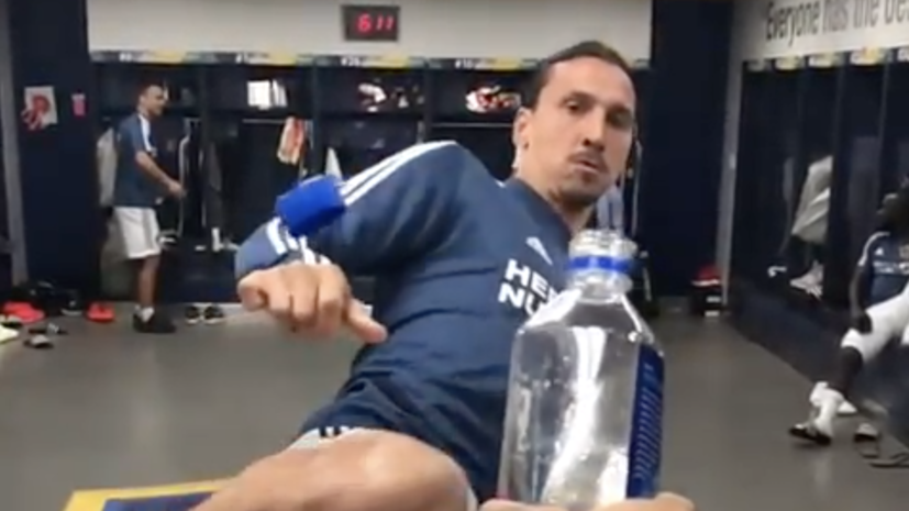 Ngay sau đó, lời thách thức bottle cap challenge đã được nhân rộng và không ít các bạn trẻ đã thực hiện thành công.