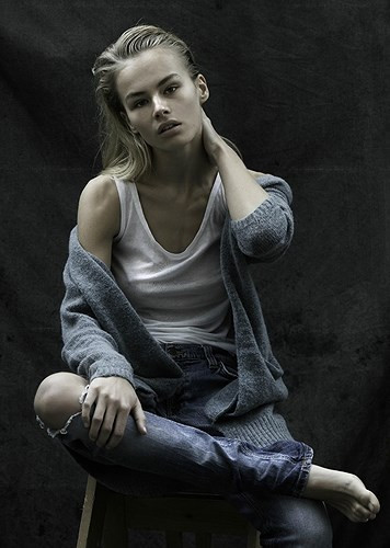 Hình ảnh AnneKee xuất hiện trên rất nhiều tạp chí.