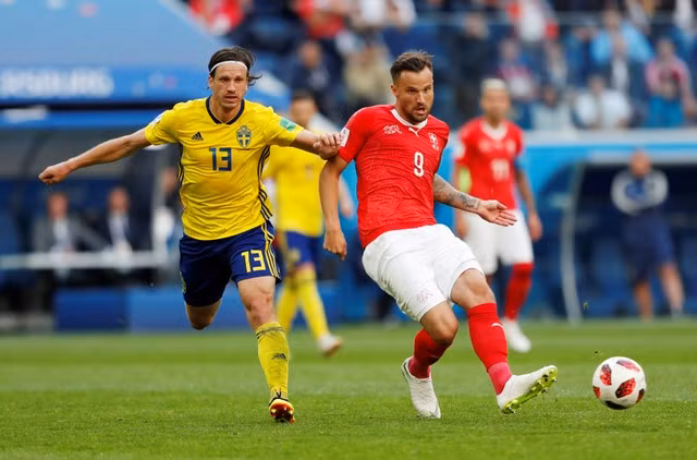 Danh bai Thuy Sy, Thuy Dien tien thang vao tu ket