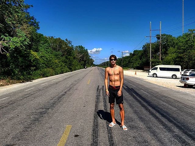 Ryutaro sở hữu trang cá nhân có nhiều người theo dõi. Tuy nhiên, nam cầu thủ dường như là người khá kín tiếng và không thường xuyên đăng tải hình ảnh cá nhân lên mạng xã hội.