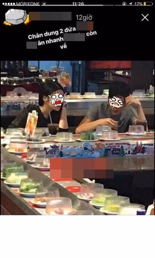 Thời điểm hai vị khách này đến, nhà hàng vẫn chưa đến giờ đóng cửa và do giờ hoạt động của nhà hàng đã được công bố rất rõ ràng từ trước, nên ngay lập tức, hình ảnh và những lời lẽ phản cảm của nữ nhân viên quán lẩu chửi khách đã khiến cộng đồng mạng phẫn nộ. Đứng trên phương diện là những vị khách đến quán ăn, nhiều dân mạng cho rằng hành vi, lời lẽ của nữ nhân viên này là vô cùng quá đáng, đặc biệt nó còn thể hiện sự cố ý xúc phạm khách hàng khi cô ta đã sử dụng từ "nghiệp chướng" để nói về hai vị khách đó.