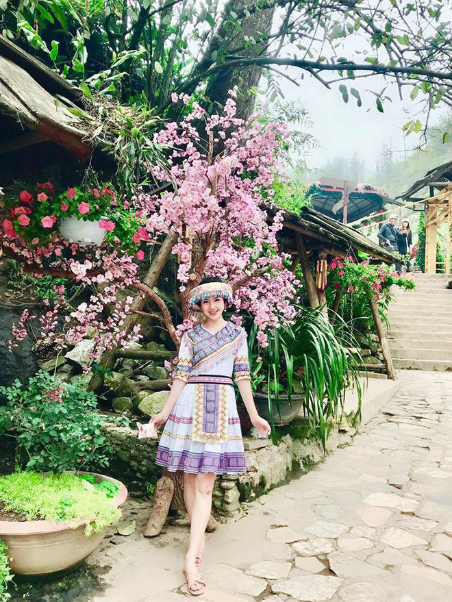 Cùng ngắm nhìn những bức ảnh cực "deep" của thiếu nữ dân tộc có nụ cười chết người