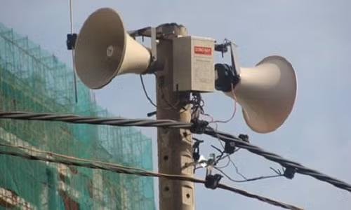 Loa Dai Truyen thanh Hoi An khong phai bi nhieu song TQ