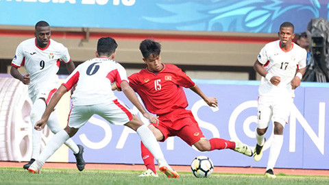 U19 Viet Nam bi dem len “ban mo” sau that bai truoc Jordan