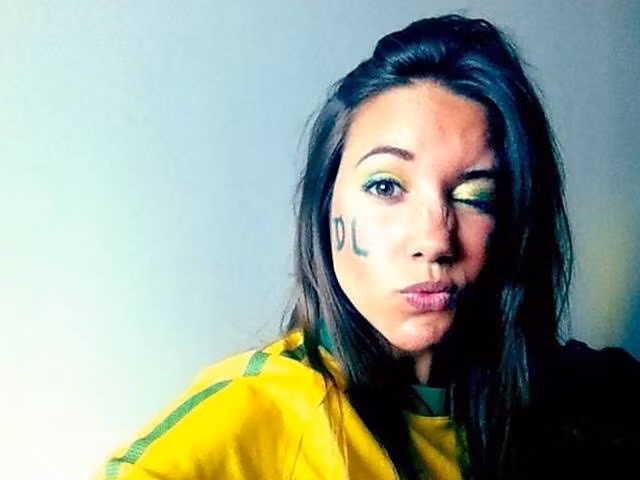 Sara Madeira tốt nghiệp chuyên ngành nha khoa tại Lisbon (Bồ Đào Nha) năm 2013.