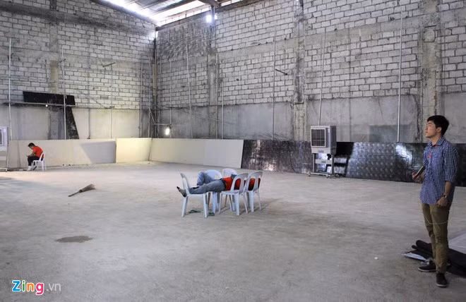 Tuy nhiên, theo chia sẻ của một số PV Việt Nam đang tác nghiệp tại Philippines, BTC SEA Games 30 đã thay thế phòng họp báo bị chỉ trích bằng một căn phòng khác. Ảnh: Zing