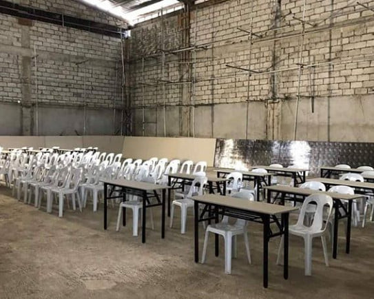 Đại diện cho BTC SEA Games, trưởng ban quản lý sân, ông Cyril chia sẻ với báo chí rằng: "Chúng tôi hy vọng sẽ hoàn tất mọi thứ, mong các bạn thông cảm".