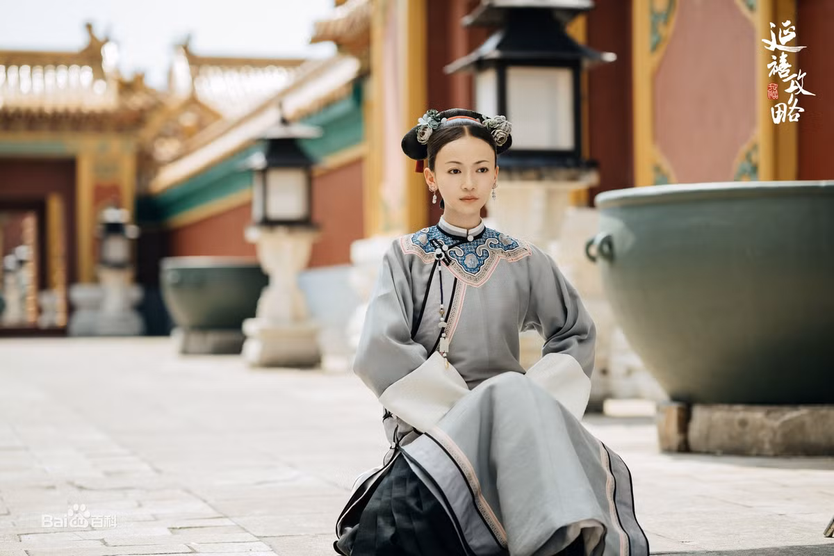 Vai Ngụy Anh Lạc của cô đang khiến khán giả khắp châu Á phát cuồng vì tính cách đáng yêu, quật cường, thông mình sắc sảo.