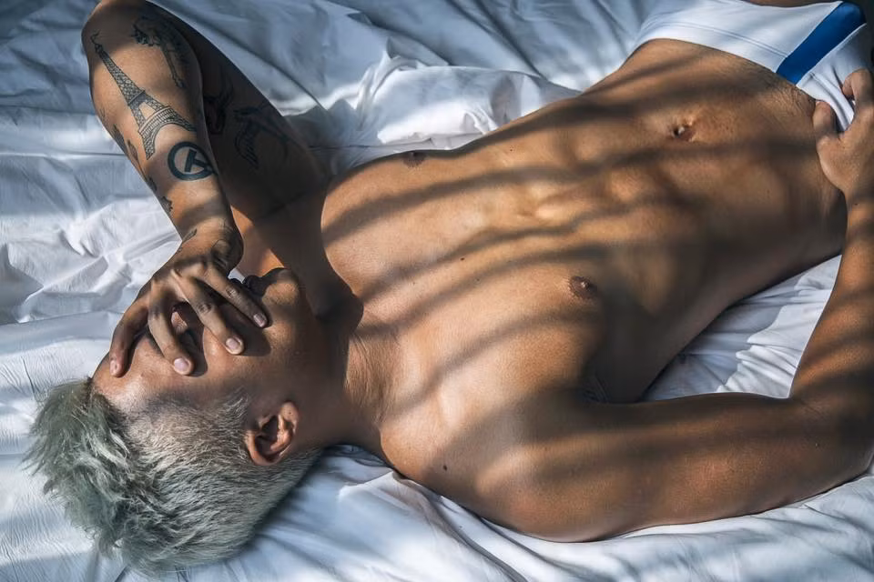 Theo chia sẻ của Quang Trần thì chính thân hình bắt mắt đã giúp anh tự tin khi giao tiếp với mọi người và cũng trong chính công việc của mình.