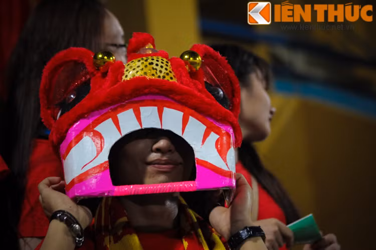 Chiều 15/9/2016, rất nhiều bạn trẻ của nhóm CĐV VFS đã cùng nhau đến SVĐ Hàng Đẫy để vừa cổ vũ cho ĐT U19 Việt Nam thi đấu với các cầu thủ đến từ Philippines trong khuôn khổ giải U19 ĐNA đang được tổ chức tại Hà Nội.