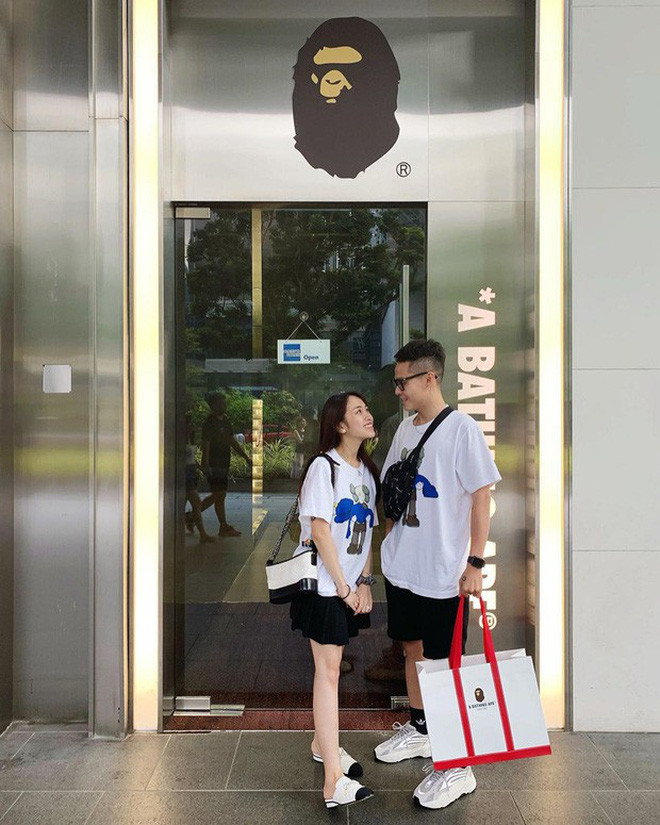 Dù đang tận hưởng thời gian ngọt ngào sau đám cưới nhưng Joyce Phạm không quên chia sẻ lên trang cá nhân để mọi người cùng chia vui với mình.