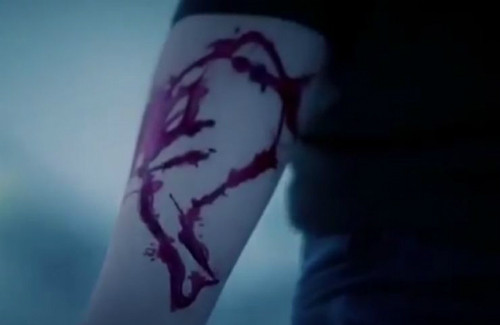 Bên cạnh những lời bình luận nhiều dân mạng cũng không quên để lại những lời khuyên răn với các bạn trẻ đang "ấp ủ" ý định tham gia rằng mỗi người cần phải tỉnh táo để bảo vệ chính mình và giúp đỡ người thân, bạn bè tránh khỏi những tác động tiêu cực từ thế giới ảo.