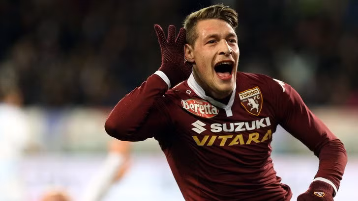 Barcelona đã hỏi mua chân sút 100 triệu euro của Torino: Truyền thông tại Italia tin rằng Barcelona và Torino đã có một buổi gặp mặt để bàn về bản hợp đồng chuyển nhượng của Andrea Belotti cách đây vài ngày. Belotti đang trở thành một hiện tượng thu hút được rất nhiều sự quan tâm từ cánh truyền thông. Sau 27 lần ra sân trên tất cả các mặt trận, tiền đạo 23 tuổi này đã ghi được tổng cộng 22 bàn thắng cho Torino.