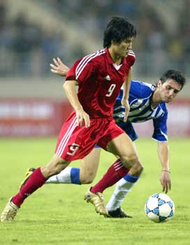 Năm 2004, gã khổng lồ của Bồ Đào Nha là FC Porto cũng đã nhận lời mời của LĐBĐ Việt Nam tham dự Agribank Cup. Nhưng cũng giống Juve, Porto cũng chỉ mang một đội hình trẻ đến với mảnh đất hình chữ S.