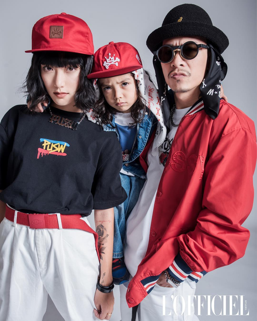 Gia đình của đạo diễn Việt Max từ lâu đã khiến rất nhiều người phải bấm nút follow vì phong cách thời trang cực chất cùng những câu chuyện gần gũi nhưng cực dễ thương.