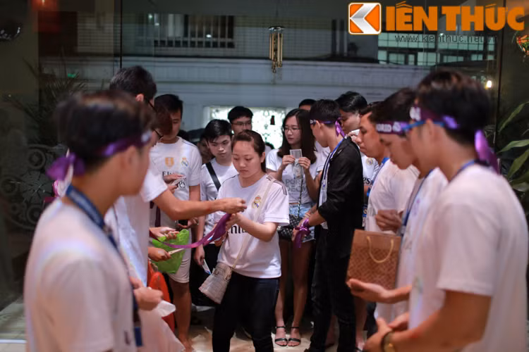 Để trận bị cho trận chung kết cúp C1 châu Âu 2015/2016, ngay từ rất sớm lực lượng cổ vũ cho thầy trò Zidane đã đến rất đông để cùng nhau tham gia những hoạt động hết sức bổ ích.