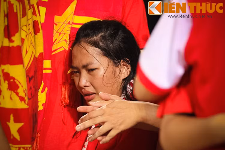 Chiều 22/9/2016, U19 Việt Nam mang theo nhiều hy vọng của BHL cũng như NHM cho một cuộc lật đổ đối thủ mạnh đến từ Australia tại vòng bán kết U19 ĐNA 2016 được tổ chức trên sân nhà.