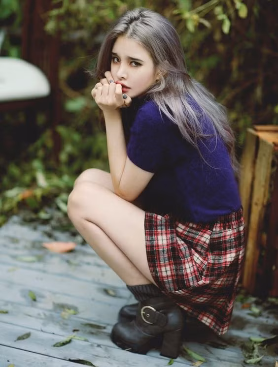 Cũng chính nhờ vẻ đẹp của mình, cô nàng Hàn Quốc có vẻ đẹp lai Tây Banana hiện là người mẫu cho một số thương hiệu mỹ phẩm.