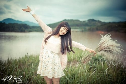 Nhã Phương sở hữu nét đẹp tự nhiên, tươi tắn và dễ thương.