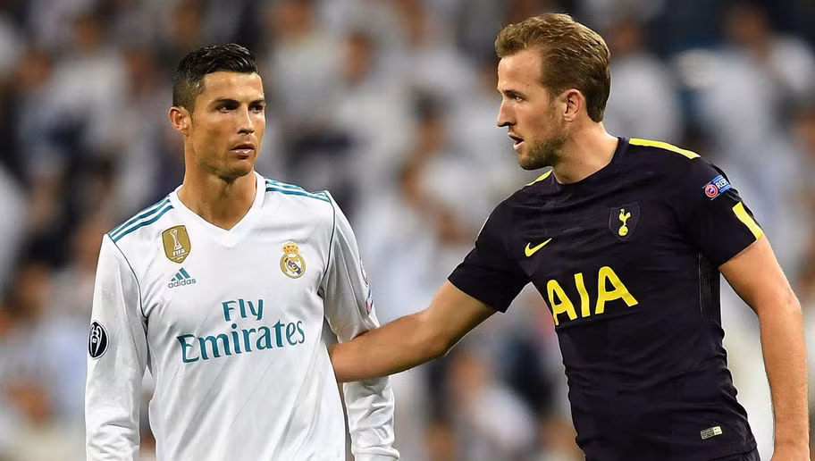 Nguồn Diario Gol tuyên bố, Ronaldo không muốn sự xuất hiện của Kane bởi lo mất vị trí và đang xúi Real nhanh tay kí hợp đồng với Lewandowski. Ảnh: Diario Gol