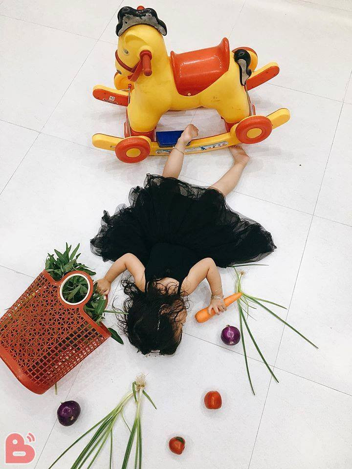 "Ngã sấp mặt" phiên bản đi chợ nhí.