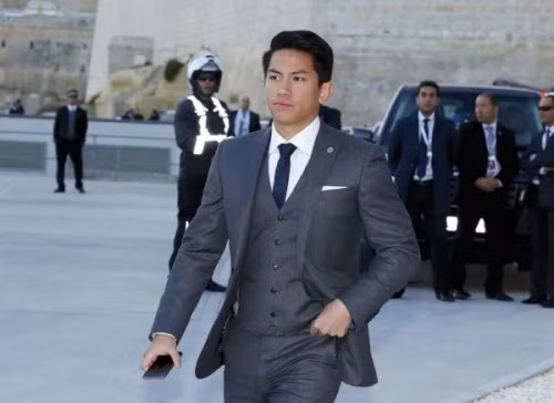 Mateen là mẫu "hoàng tử bạch mã" mà nhiều cô gái mơ ước.