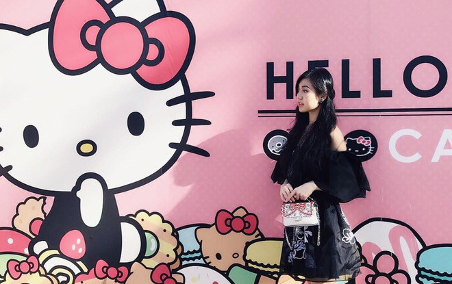 Chia sẻ về cuộc sống hiện tại của mình, Tiểu Giang cho biết: "Với mức sống của gia đình mình ở Mỹ được coi là khá giả, nhưng nếu giàu thì chắc chưa vì đất nước này có hàng nghìn ngôi sao quốc tế cũng như nhiều tỷ phú... So với mức sống và con số thu nhập của họ thì mình không là gì".