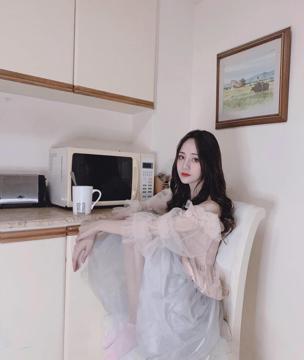 Sang với công việc mới, cái duyên với nghề của Ngọc Duyên tiếp tục được phát huy. Thu nhập 100 triệu/tháng từ công việc hiện tại đảm bảo cho cô một cuộc sống thoải mái.