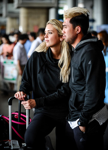 Trưa 19/12, Lee Nguyễn sẽ có buổi giao lưu cùng giới truyền thông và người hâm mộ tại nhà hàng Món Huế (TP HCM). Những thắc mắc về tương lai của anh ở Việt Nam sẽ được trả lời trong buổi gặp mặt.