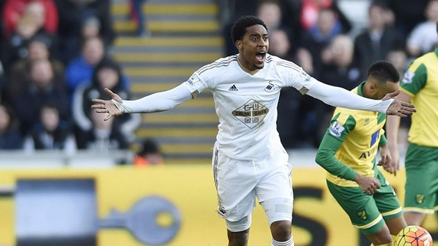 Leroy Fer, cầu thủ người Hà Lan của Swansea City sẽ hết hạn hợp đồng vào ngày 30 tháng 6 tới và AS Roma đang đánh tiếng để có cầu thủ này.