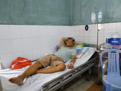 Cẩn thận khi truyền dịch tại nhà Can than khi truyen dich tai nha