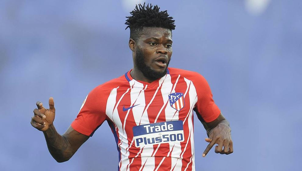 Theo tin từ Sun, MU muốn có ngôi sao Atletico Madrid, Thomas Partey trong nỗ lực tìm người thay thế Ander Herrera và Nemanja Matic.