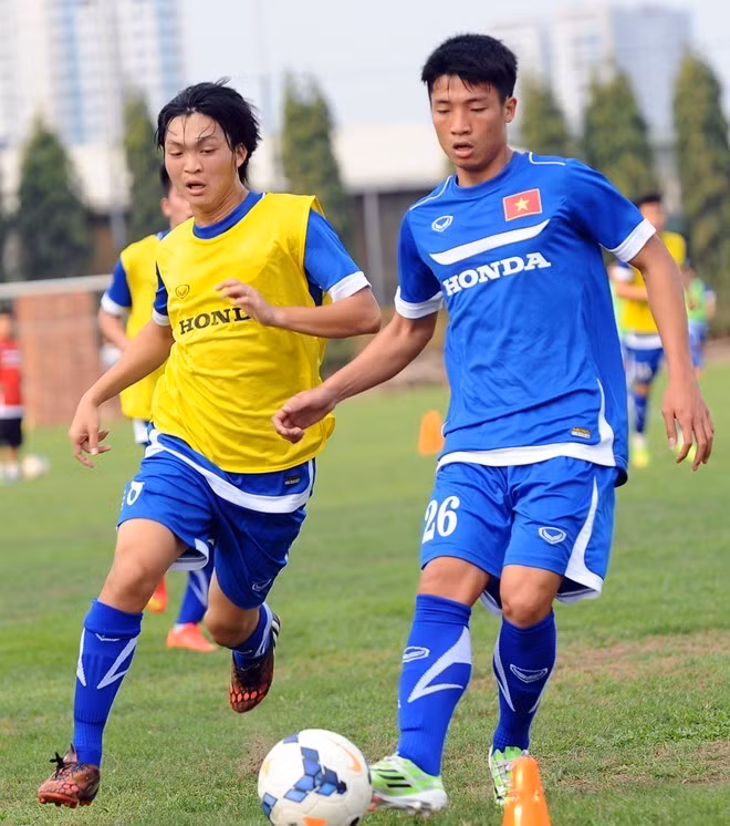 HLV Miura vang mat tran SLNA-HAGL de di tim nhan to moi-Hinh-2