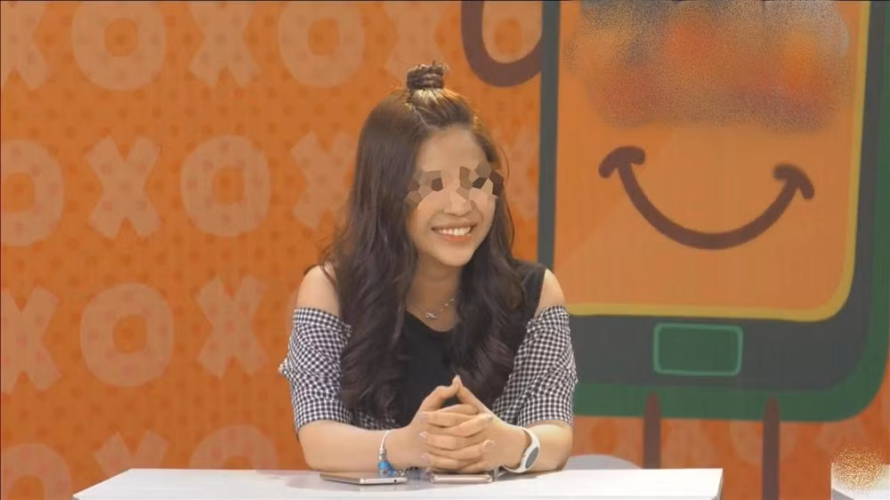 Trước đó, quản lý của C.V cũng lên tiếng phủ nhận và cho rằng đây chỉ là tin đồn thất thiệt và MC này vẫn đang sinh hoạt và làm việc một cách bình thường.