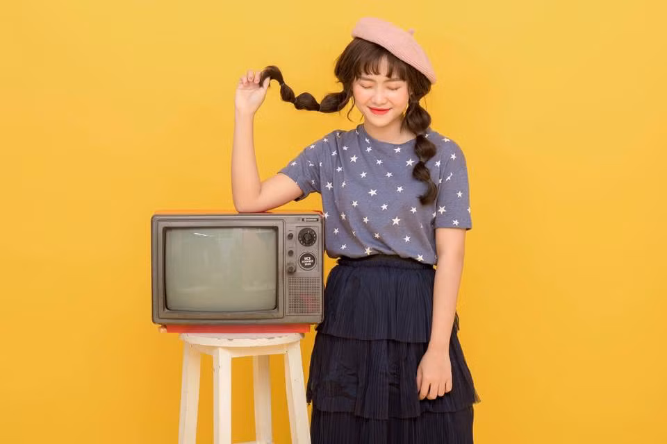 Cũng theo Phương Lan, trong quá trình quay phim, không có quá nhiều trở ngại khó khăn vì coo được các ekip, đặc biệt là ca sĩ Isaac hướng dẫn tỉ mỉ để diễn xuất ăn nhập với nhau hơn.